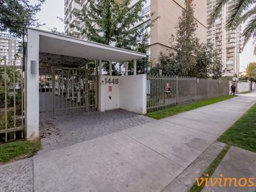 1 Dormitorio + 1 Baño en San Miguel, Metro Lo Vial.