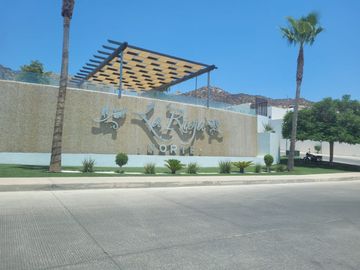 Casa en venta en La Rioja Norte Hermosillo