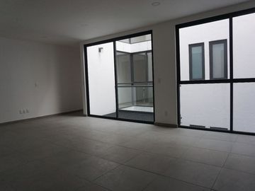 Venta Departamento Col Roma 2 Recámaras 2 Estacionamientos y Patio