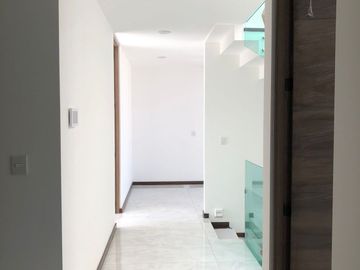 Venta exclusiva residencia en altozano con amplio terreno de 297 m