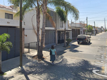 CASA EN VOLCAN MALINCHE, HUENTITANEL BAJO,	GUADALAJARA, JALISCO. ¡CASA EN REMATE! -FQA