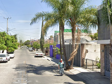 CASA EN VOLCAN MALINCHE, HUENTITANEL BAJO,	GUADALAJARA, JALISCO. ¡CASA EN REMATE! -FQA