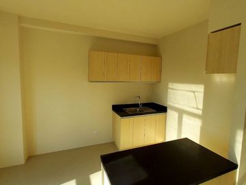 reopened 2br loft type condo for sale in BGC, Avida Towers Montane accross Upwtown Mall