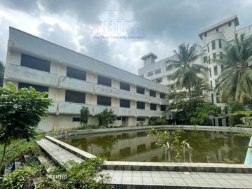 Nan Tongga View Hotel Building at  Regional Jodoh Batam for Sale