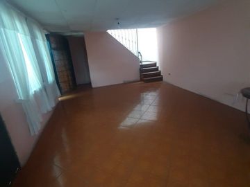 Casa de Venta en Totoracocha, Cuenca, Ecuador