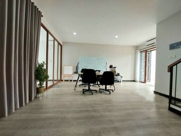 Townhouse Modern Minimalis Siap Huni Di Ampera Jakarta Selatan.