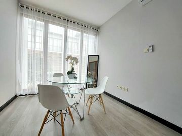 Townhouse Modern Minimalis Siap Huni Di Ampera Jakarta Selatan.