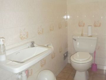 Oferta!!Vendo casa con vista a parque Maranga, amplísima !