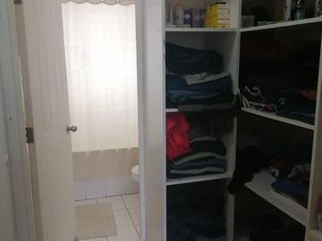 Oportunidad:Amplia casa en San Pedro de La Paz