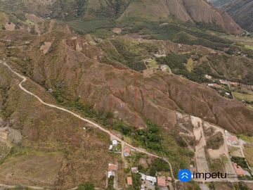 En venta terreno grande sector Cucanamá cerca del pueblo de Vilcabamba