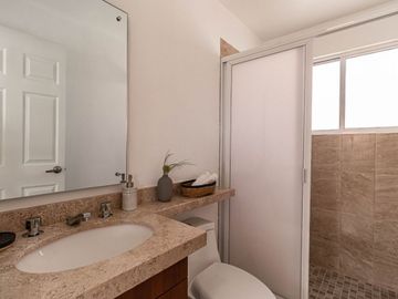 Casa en Condominio en Venta con jardín propio al sur de Cuernavaca, Xochitepec Morelos