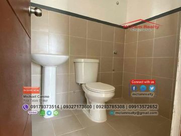 House and Lot For Sale in Dasmarinas Cavite - WOODTOWN RESIDENCES