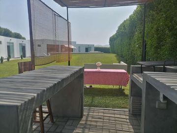 Se Vende Amplia Casa De Campo En Cañete Imperial