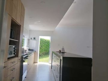 Se Vende Amplia Casa De Campo En Cañete Imperial