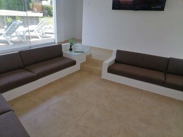 Se Vende Amplia Casa De Campo En Cañete Imperial