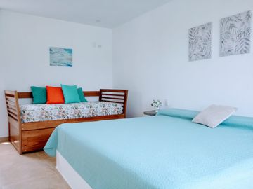 Se Vende Amplia Casa De Campo En Cañete Imperial