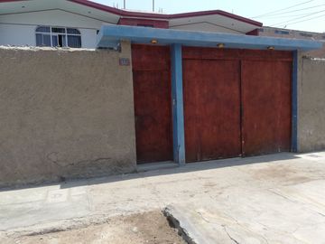 ¡Vendo Casa Super Amplia! - At 370 Urb. Pro Los Olivos