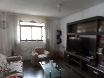 ¡Vendo Casa Super Amplia! - At 370 Urb. Pro Los Olivos