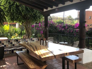 BONITA CASA EN VENTA CON EXCELENTE UBICACION