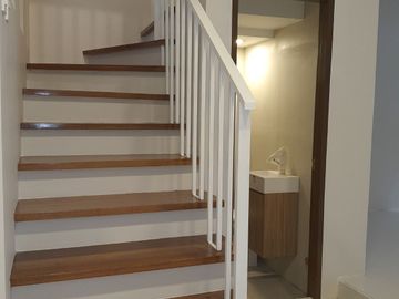 New Townhouses in Antipolo Valley for Sale