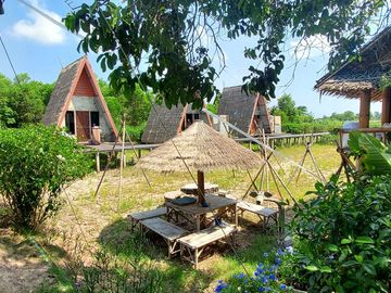 Eco Resort with potential for 20 bedrooms in Rayong