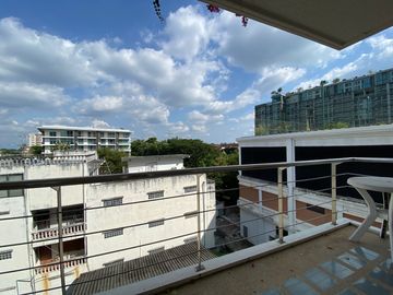 1 bed unit for sale in Chang Klan, Chiang Mai