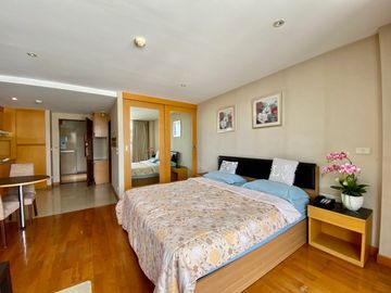 1 bed unit for sale in Chang Klan, Chiang Mai