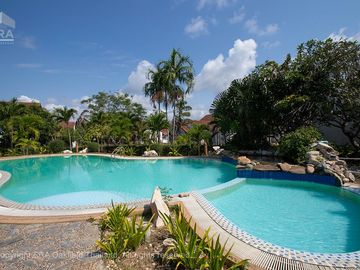 Lovely residence on Mae Ramphung beach.