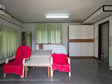 Lovely residence on Mae Ramphung beach.
