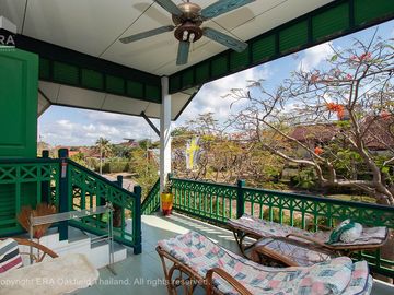 Lovely residence on Mae Ramphung beach.