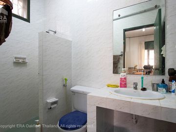 Lovely residence on Mae Ramphung beach.