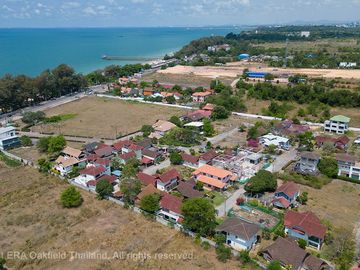 Lovely residence on Mae Ramphung beach.