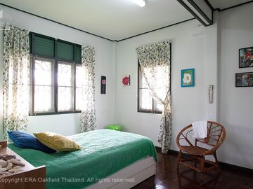 Lovely residence on Mae Ramphung beach.
