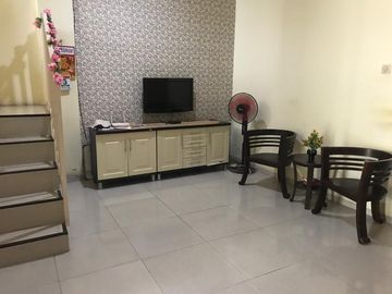 Rumah di Simpang Darmo Permai Selatan Siap Huni Termurah