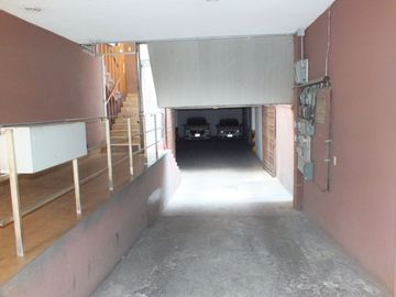 EXELENTE DEPARTAMENTO EN AV. UNIVERSIDAD, BIEN UBICADO.