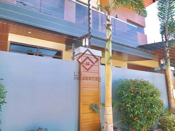 FOR SALE Fully Furnished House and Lot in Ridgewood Heights Residential Estates Tagaytay City, Cavite - SH80
