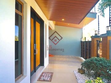 FOR SALE Fully Furnished House and Lot in Ridgewood Heights Residential Estates Tagaytay City, Cavite - SH80