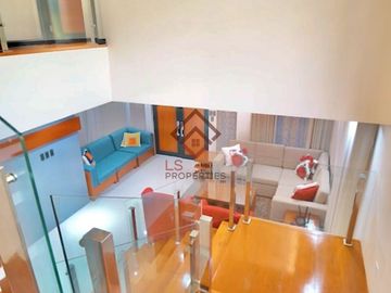 FOR SALE Fully Furnished House and Lot in Ridgewood Heights Residential Estates Tagaytay City, Cavite - SH80