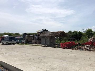 COMMERCIAL LOT FOR SALE IN CORDOVA, CEBU - 1 HECTARE. FACING THE SEA.