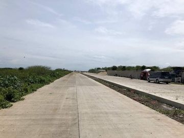 COMMERCIAL LOT FOR SALE IN CORDOVA, CEBU - 1 HECTARE. FACING THE SEA.