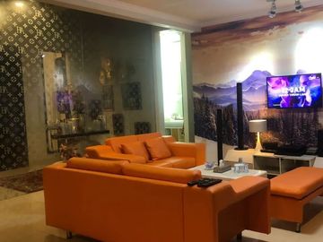 DIJUAL RUMAH MANYAR KARTIKA BESAR MEWAH 2,5LT DEKAT MERR KERTAJAYA SHM