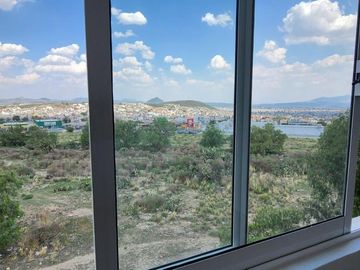 Casa Nueva en Venta, 3 Pisos Fracc. Camino Real, Mineral de La Reforma, Hidalgo.