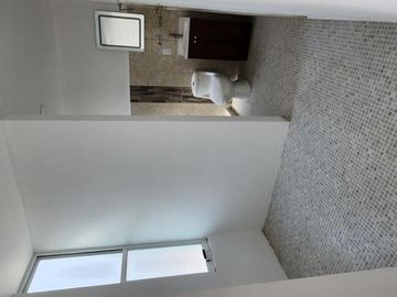 Casa Nueva en Venta, 3 Pisos Fracc. Camino Real, Mineral de La Reforma, Hidalgo.