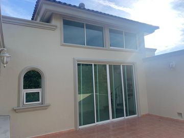 Exclusiva Casa con Ubicación Privilegiada cerca de la Minerva!