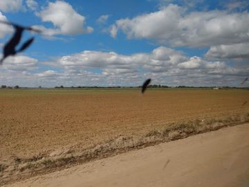 OPORTUNIDAD RANCHO AGRICOLA CON MACROTUNELES CON POZO, TIERRAS DE PRIMERA EN DOLORES HIDALGO, CON ACCESO CERCA CARRETERA Y A UN SUPER PRECIO
