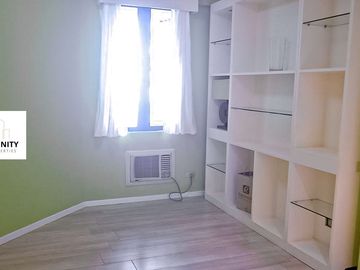 Bonifacio Ridge For Sale 2 BR + DEN Fully Fitted in Taguig City
