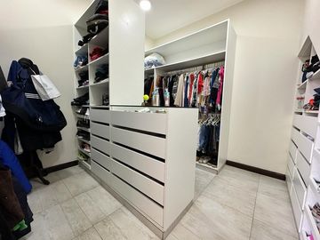 🏡☀️ HERMOSA CASA CON AMPLIOS AMBIENTES Y ZONAS SOCIALES DE LUJO