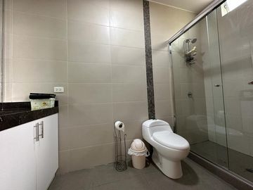🏡☀️ HERMOSA CASA CON AMPLIOS AMBIENTES Y ZONAS SOCIALES DE LUJO