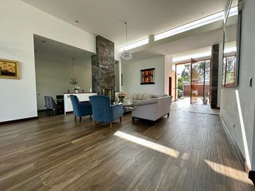 🏡☀️ HERMOSA CASA CON AMPLIOS AMBIENTES Y ZONAS SOCIALES DE LUJO