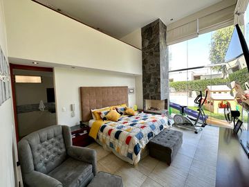 🏡☀️ HERMOSA CASA CON AMPLIOS AMBIENTES Y ZONAS SOCIALES DE LUJO